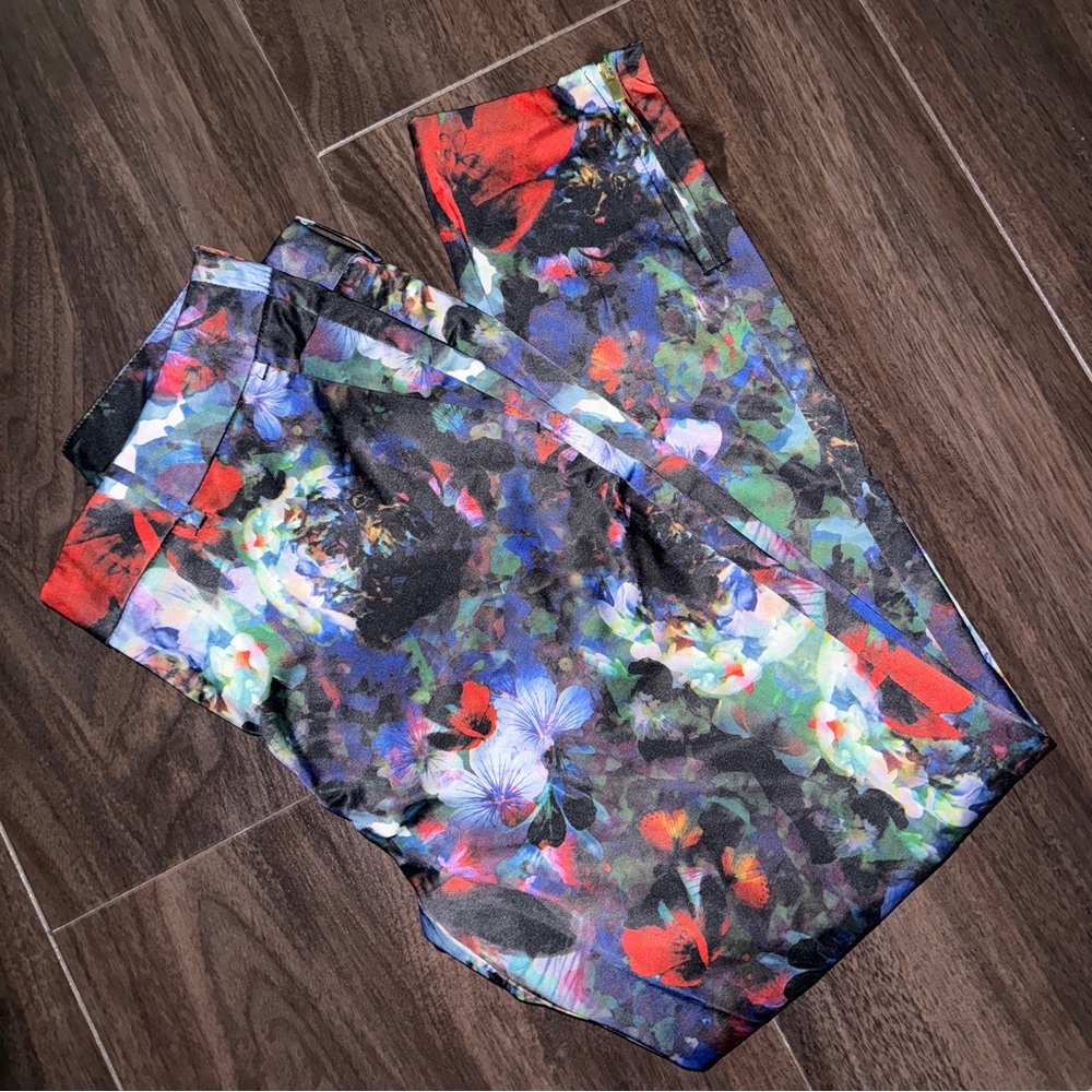 H&M Multicolor Floral Ankle Pants